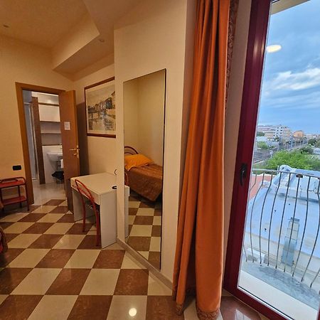 Hotel Fiorella Senigallia Exteriör bild