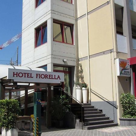 Hotel Fiorella Senigallia Exteriör bild