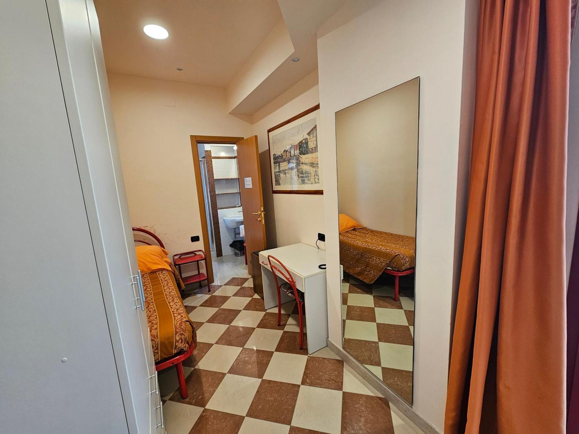 Hotel Fiorella Senigallia Exteriör bild