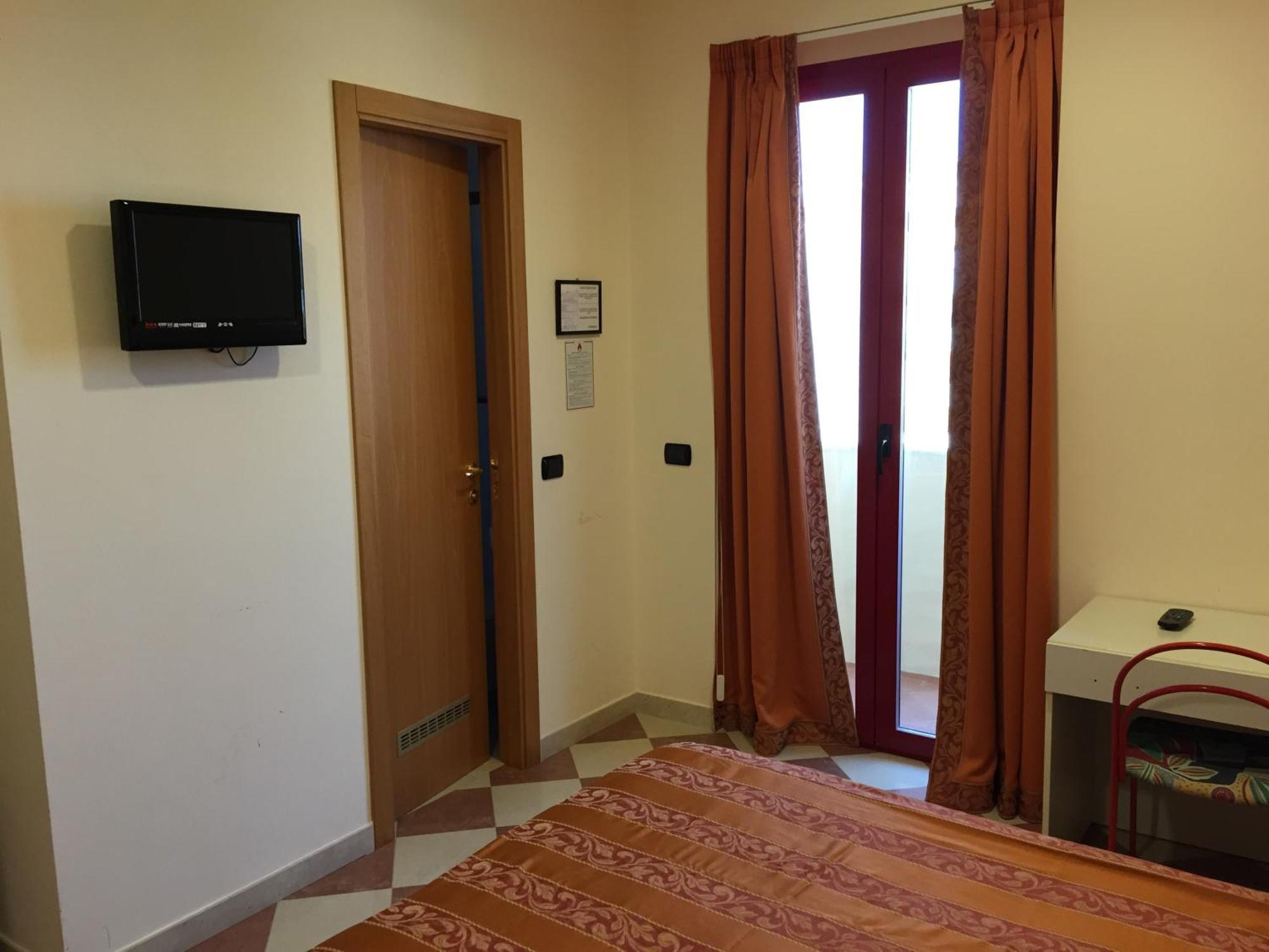 Hotel Fiorella Senigallia Rum bild